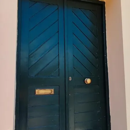 A Painter's House In Plaka * Aten