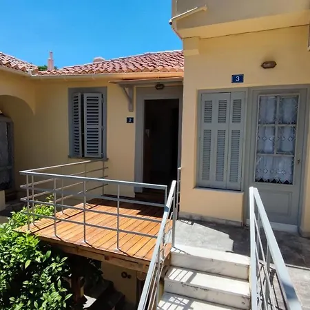Apartment A Painter's House In Plaka