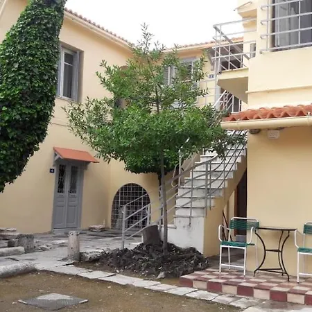 Apartment A Painter's House In Plaka Athens